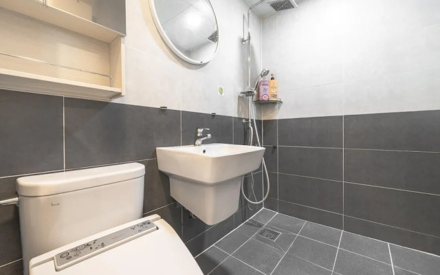 Goseong Littlesquare Oceanview Pension