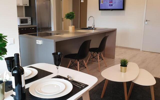 Samsara I: Peace begins with a smile