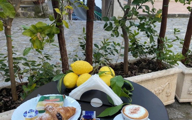 Dint' a Torre Bed & Breakfast