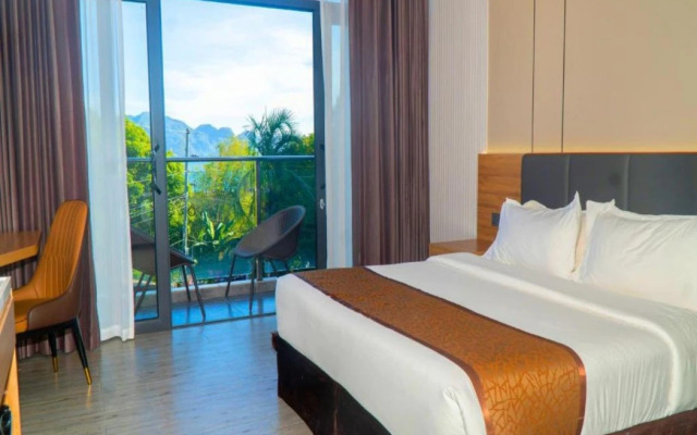 Vienna Hotel (Newly Renovated 2025)