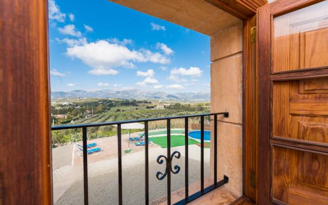 SON GUAL - Apartment with private pool in Inca. Free WiFi