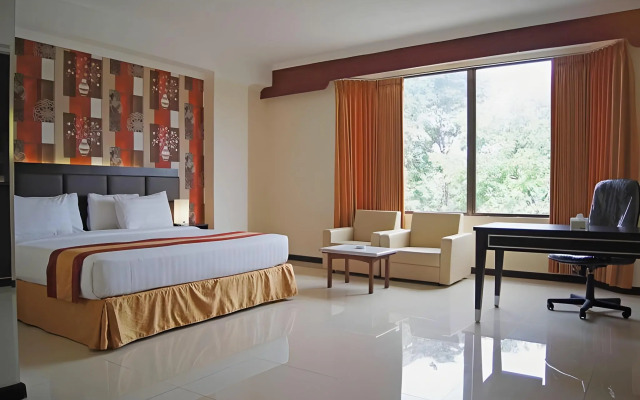 Grand Hotel Surabaya