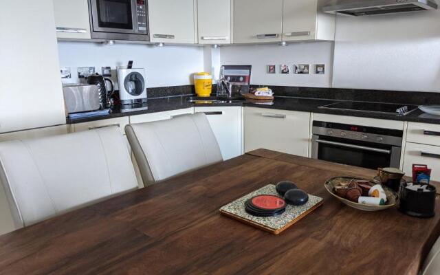 Panoramic sea views, sleeps 4, Torquay