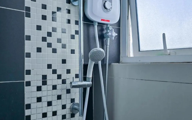 No.5 The Mint @ Puchong center near IOI Mall