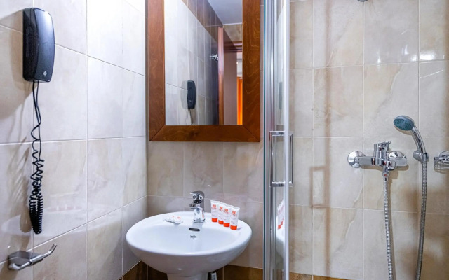 Faros 1 Hotel