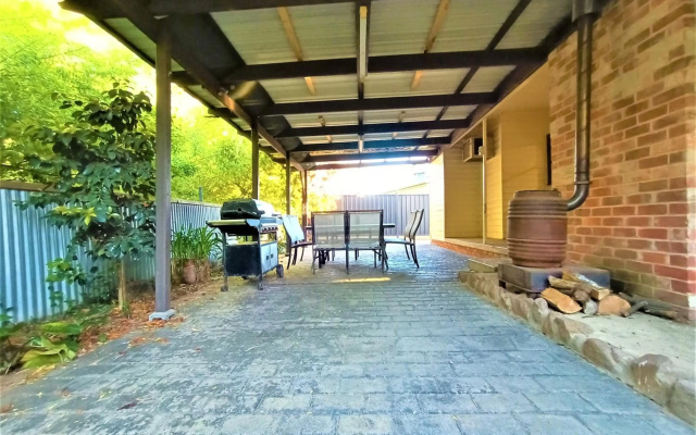 Wombat Cottage Albury – Outside – North Albury