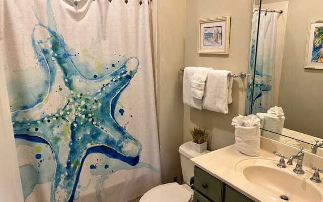 2497 Bungalo 3 Bedroom Home by RedAwning