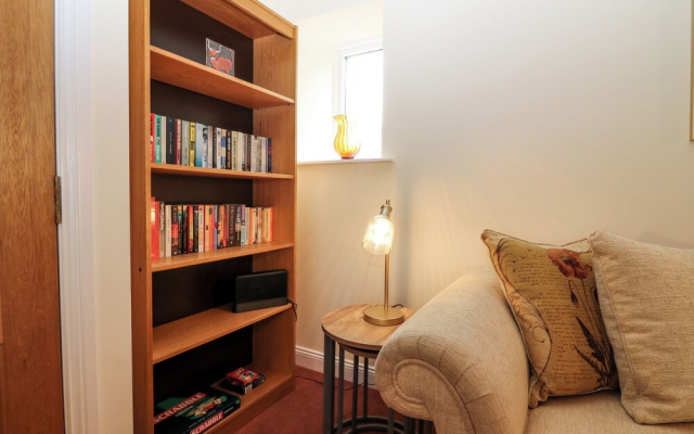 Dromore Cottage