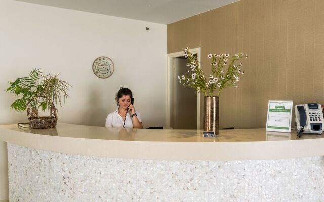 Zante Plaza Hotel