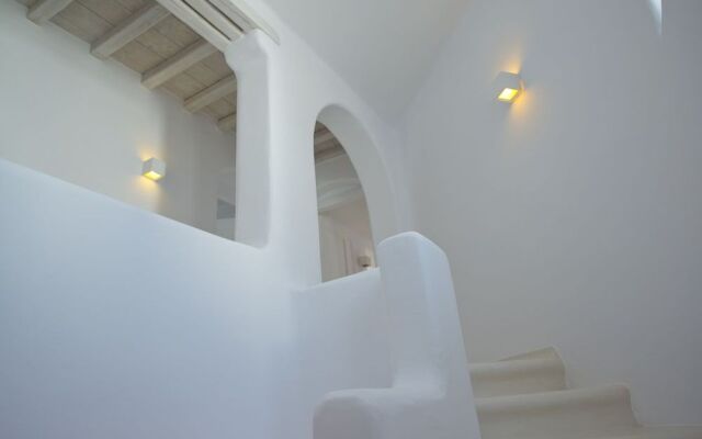Villa Zircon