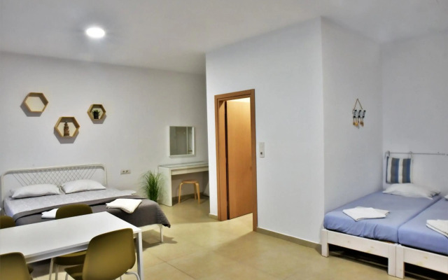 Telhinis Hotel
