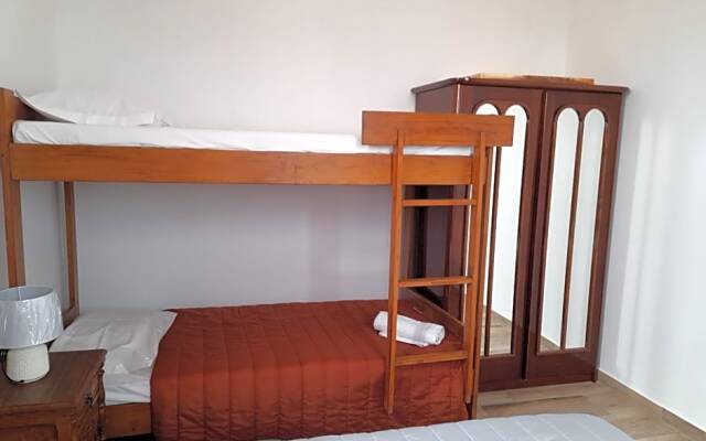 HoSTEL LIS FLOWER