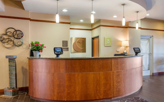 Comfort Suites Urbana Champaign, University Area