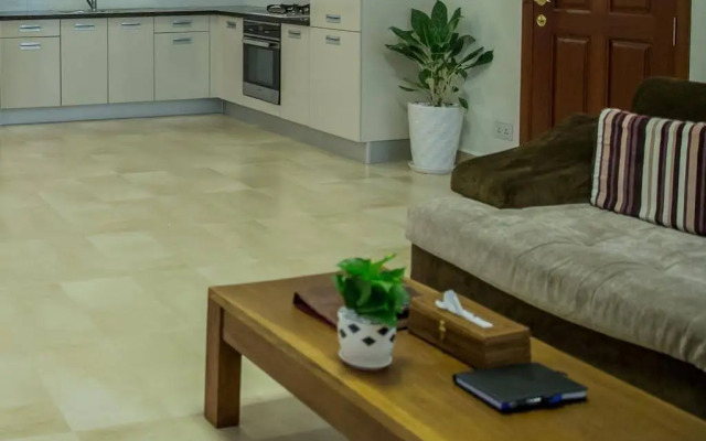 La Residence Suites