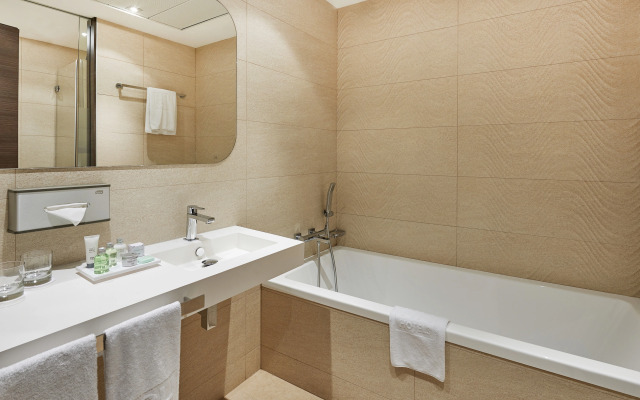NH Castellón Mindoro Hotel
