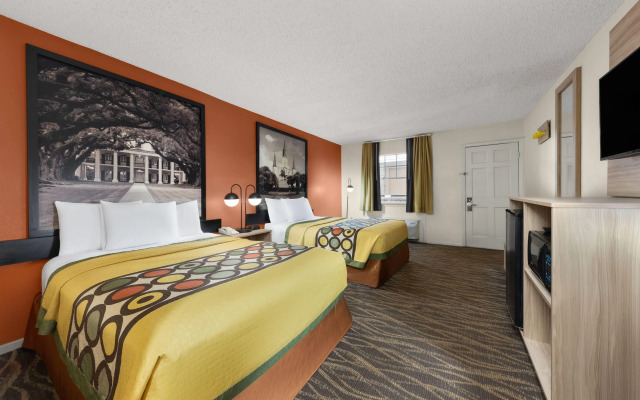 Super 8 by Wyndham New Orleans