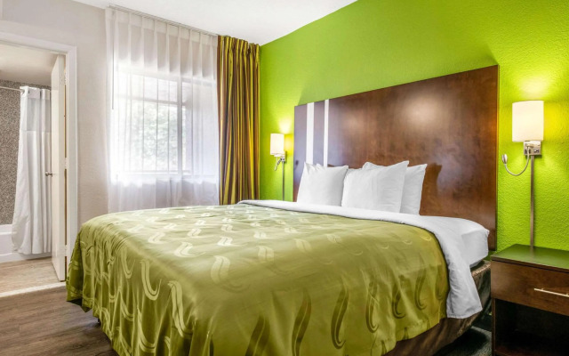 Quality Inn & Suites Jacksonville-Baymeadows
