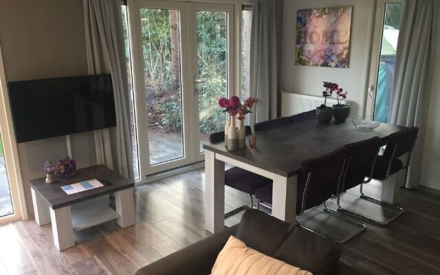 Tidy Furnished Chalet With a Dishwasher
