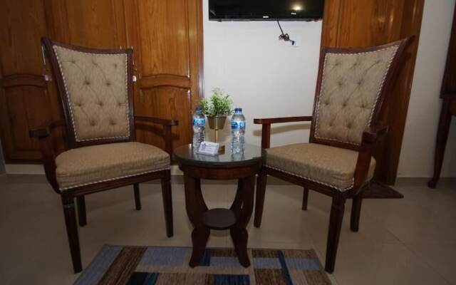 World Inn Karachi