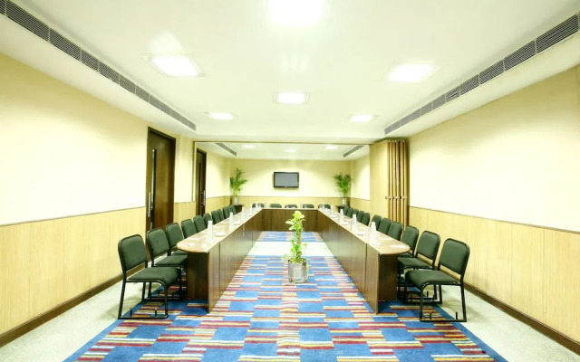 Karon Hotel - Lajpat Nagar