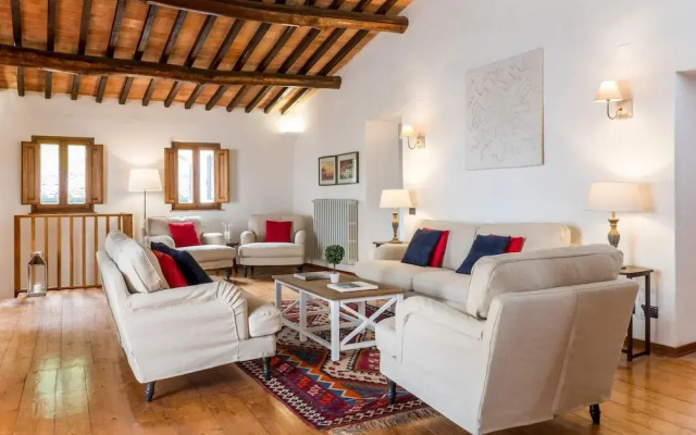 Casa al Colle in San Romano