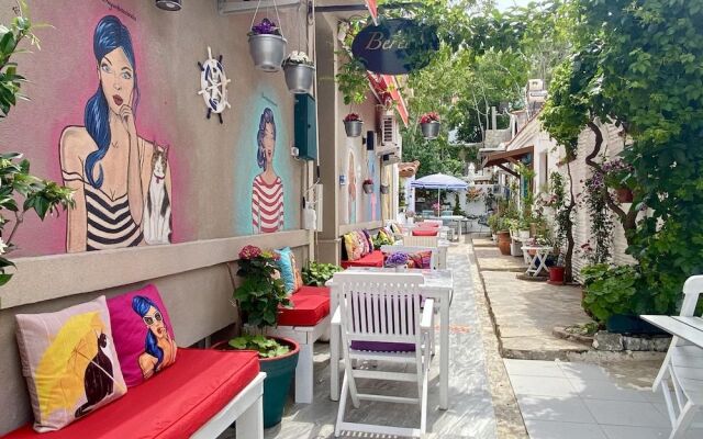 Bertiz Mignon Bozcaada