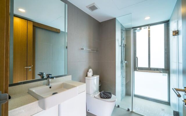 Oceanstone Resort by Lofty