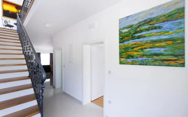 Villa Zupa in quiet part of Dalmatian Hinterland