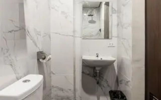 Airo Hotel-Outbound Guests Only