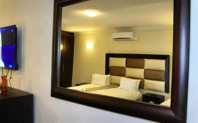 Asante Mountain Lodge