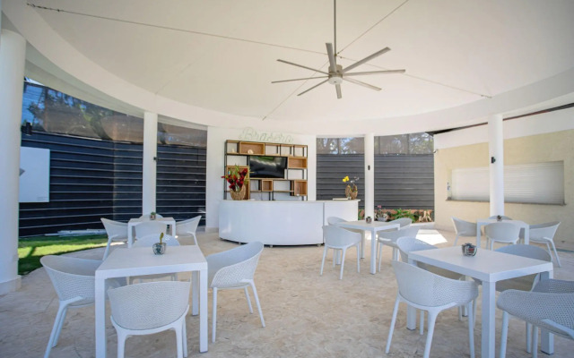 Xeliter Green One Playa Dorada