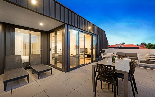 Manhattan Apartments - Glen iris