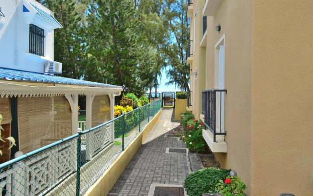 Paradya Beach Apartments
