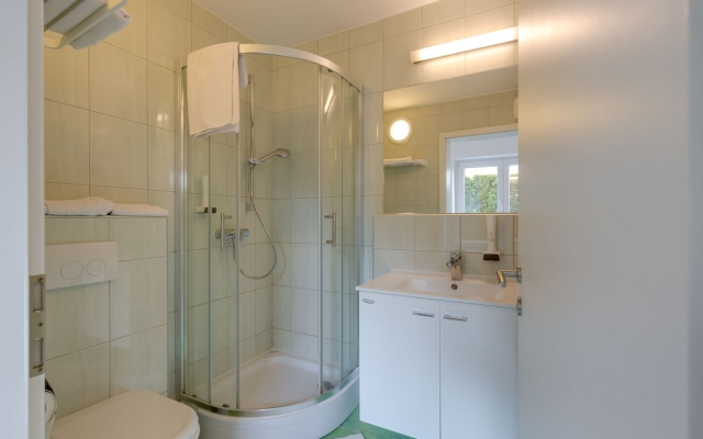 Wellness Suite Daisy