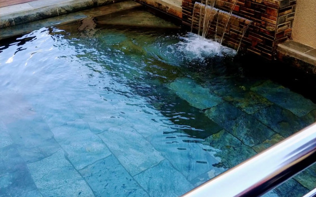 NEW LUXURY 2 Bedroom RoofTop apartment by the beach