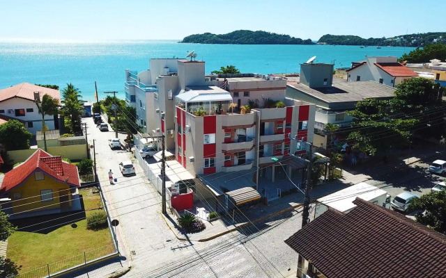 Residencial 20m Praia Central & Frente Avenida