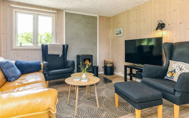 Lovely Holiday Home in LÃ¸nstrup near Sea