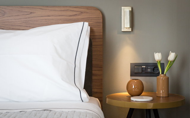 Отель Bob W Eolou