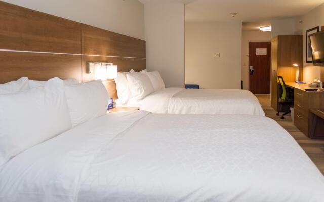Holiday Inn Express Hotel & Suites Muskogee by IHG