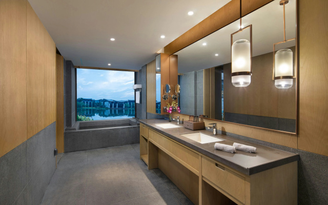 Hilton Suzhou New District – Bathroom – Suzhou