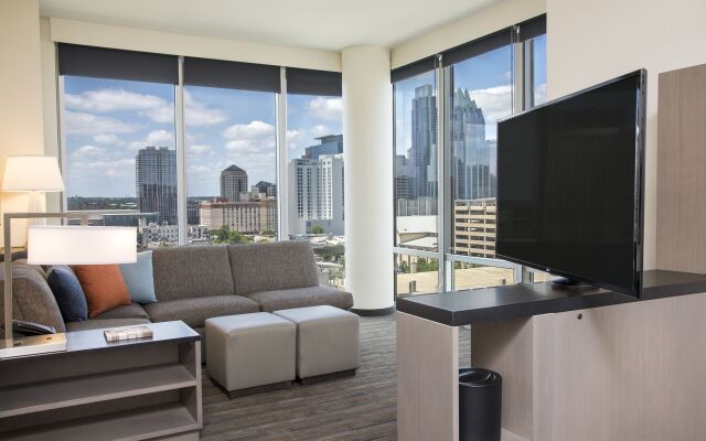 Hyatt House Austin/Downtown