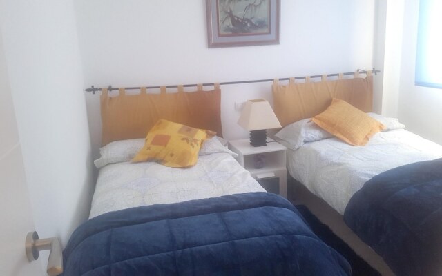 House With 2 Bedrooms in Torrevieja, With Pool Access, Furnished Garde