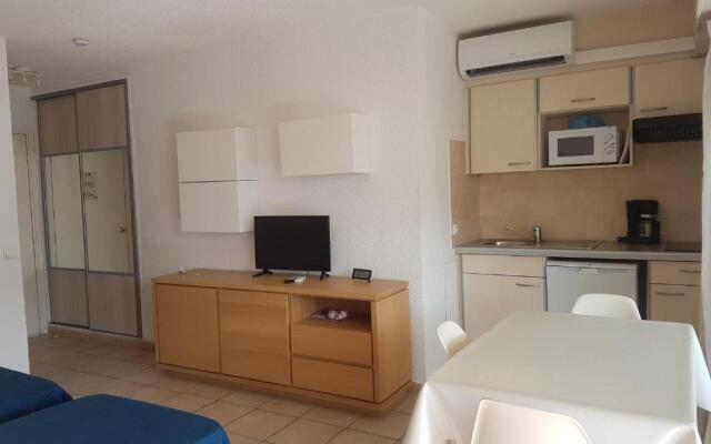 Appartement Saint-Raphaël, 1 pièce, 2 personnes - FR-1-466A-16