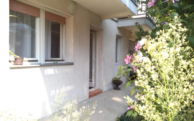 Duplex Apartment Happy