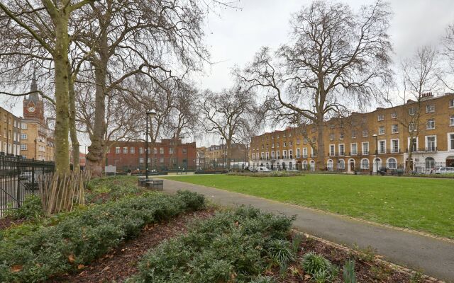 OYO Home Kings Cross-St Pancras Garden 4 Bedroom