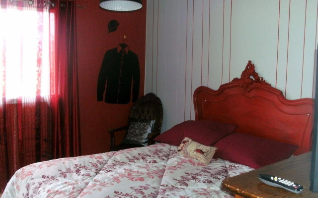 Motel Fleur De Lys
