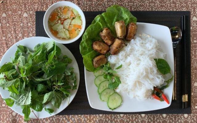 BBQ Hostel Ha Long 2