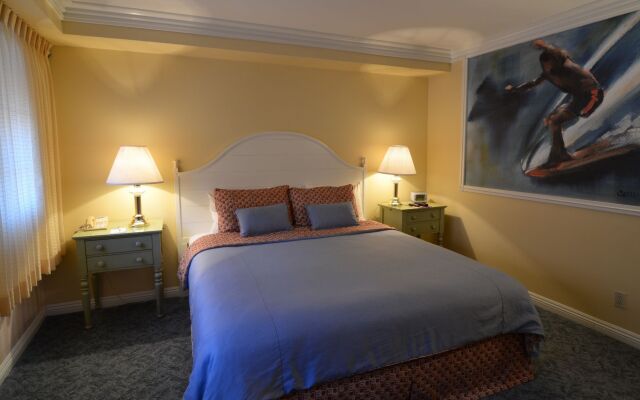 Bay Shores Peninsula Hotel