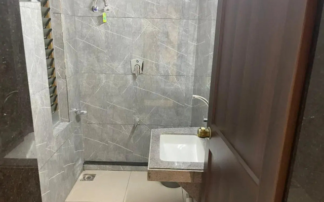 Hotel Chiranjeevi