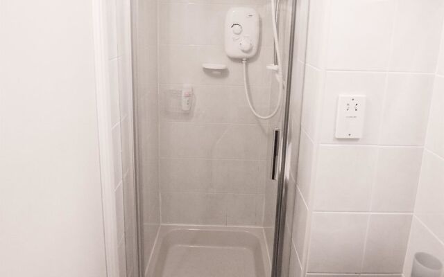 Elim Bank Guest House